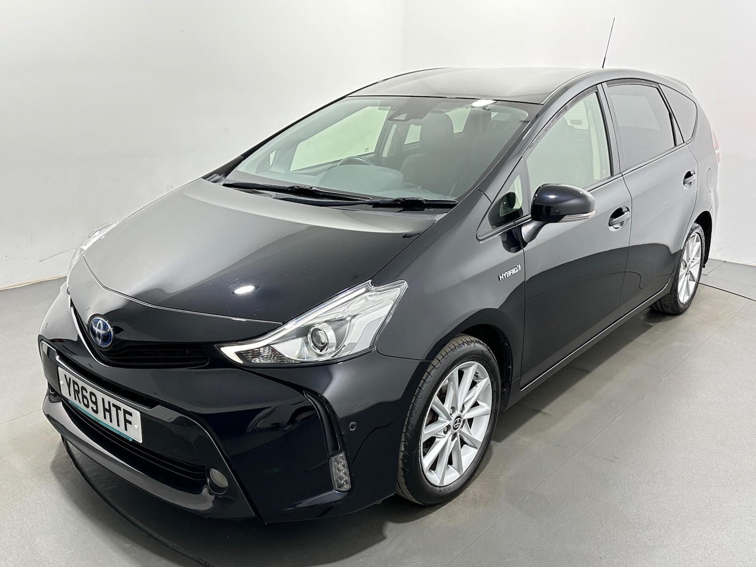 Used Toyota Prius+ 2019 for sale - 77102046: Photo 50