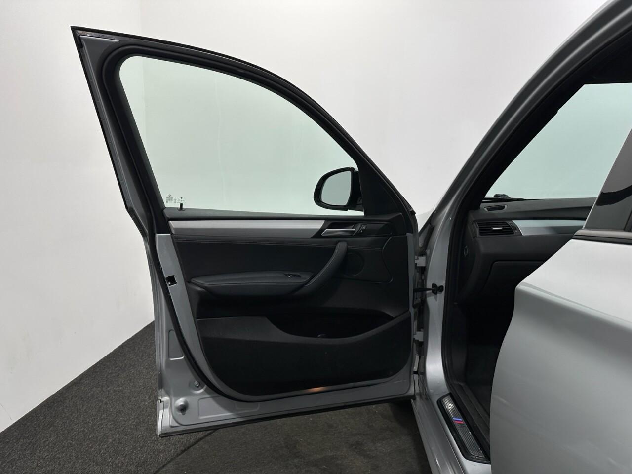 Used BMW X3 2017 for sale - 76878952: Photo 39