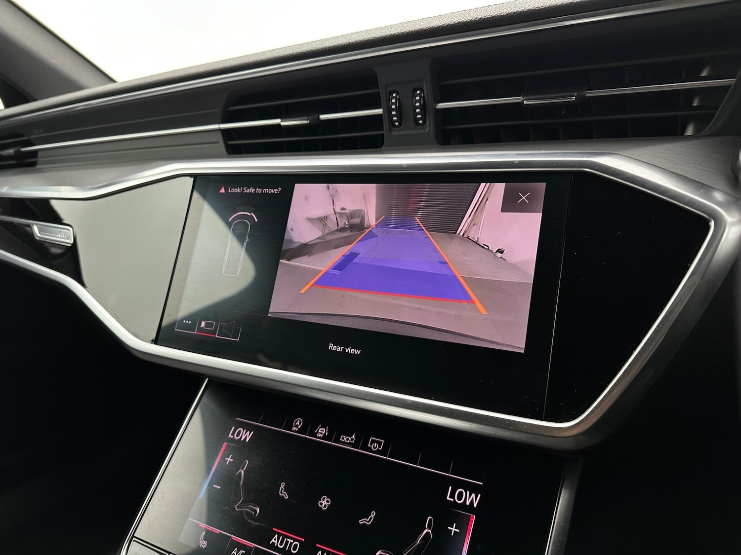 Used Audi A6 2018 for sale - 77722678: Photo 24