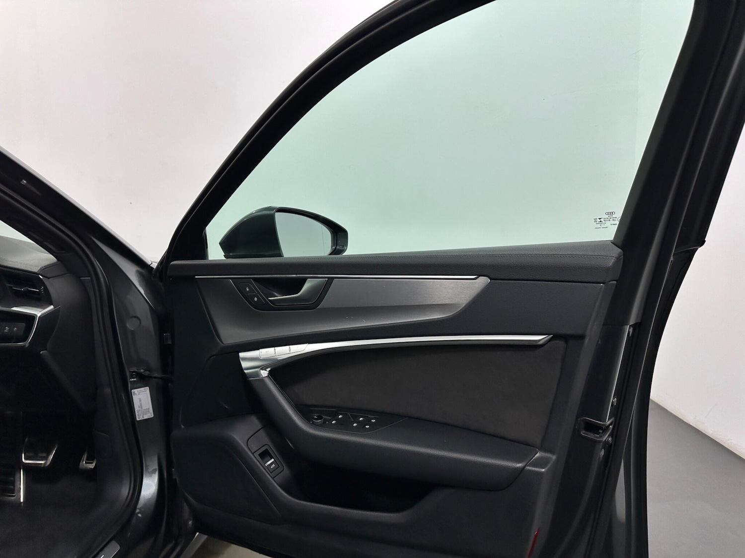 Used Audi A6 2018 for sale - 77722678: Photo 35