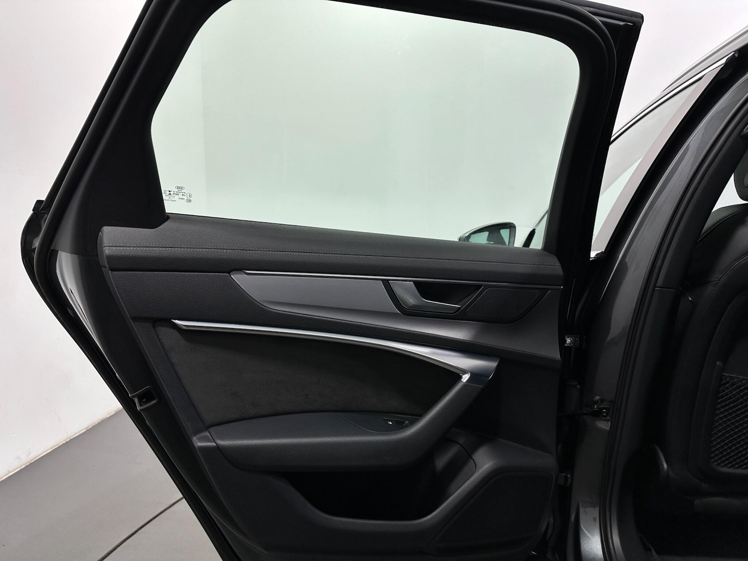 Used Audi A6 2018 for sale - 77722678: Photo 42