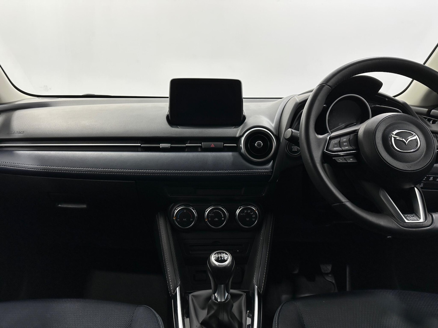 Used Mazda Mazda2 2021 for sale - 76878502: Photo 17