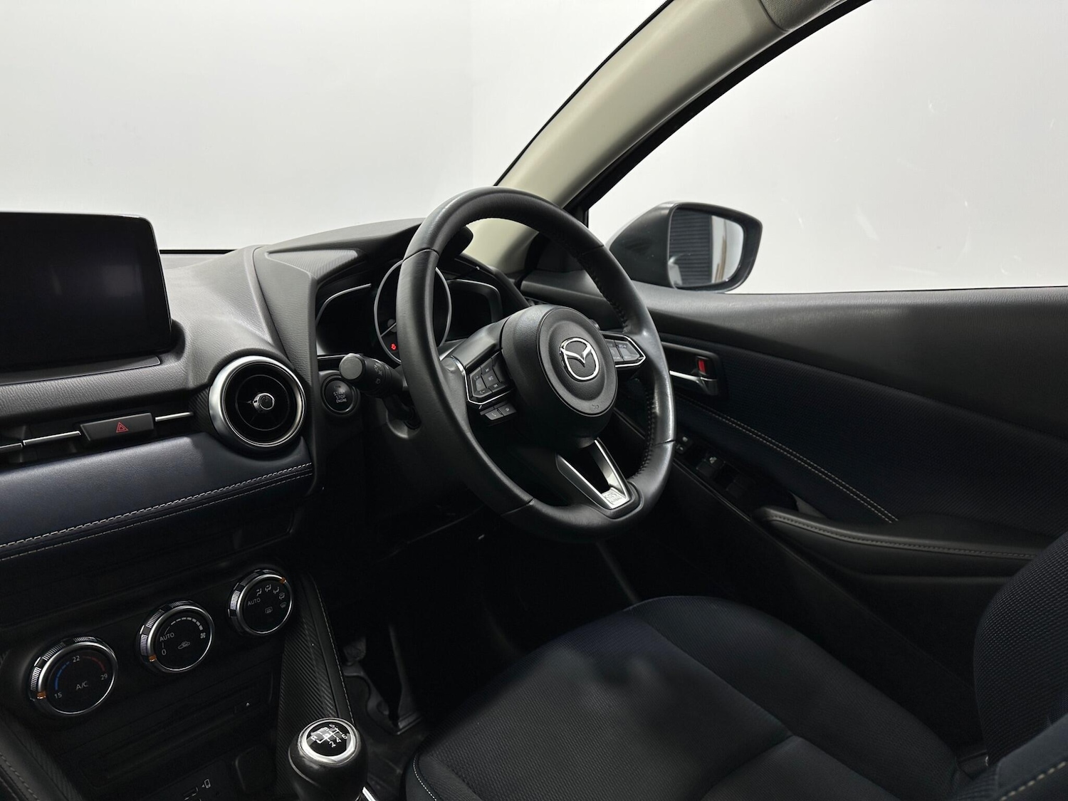 Used Mazda Mazda2 2021 for sale - 76878502: Photo 27