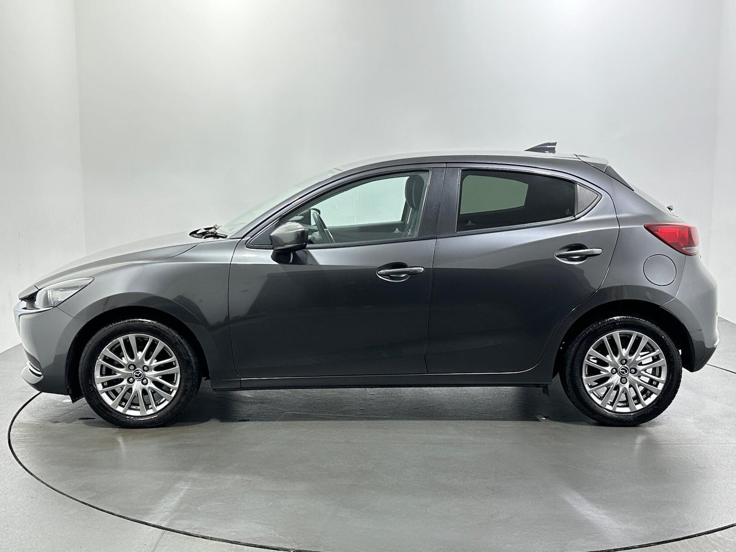 Used Mazda Mazda2 2021 for sale - 76878502: Photo 5