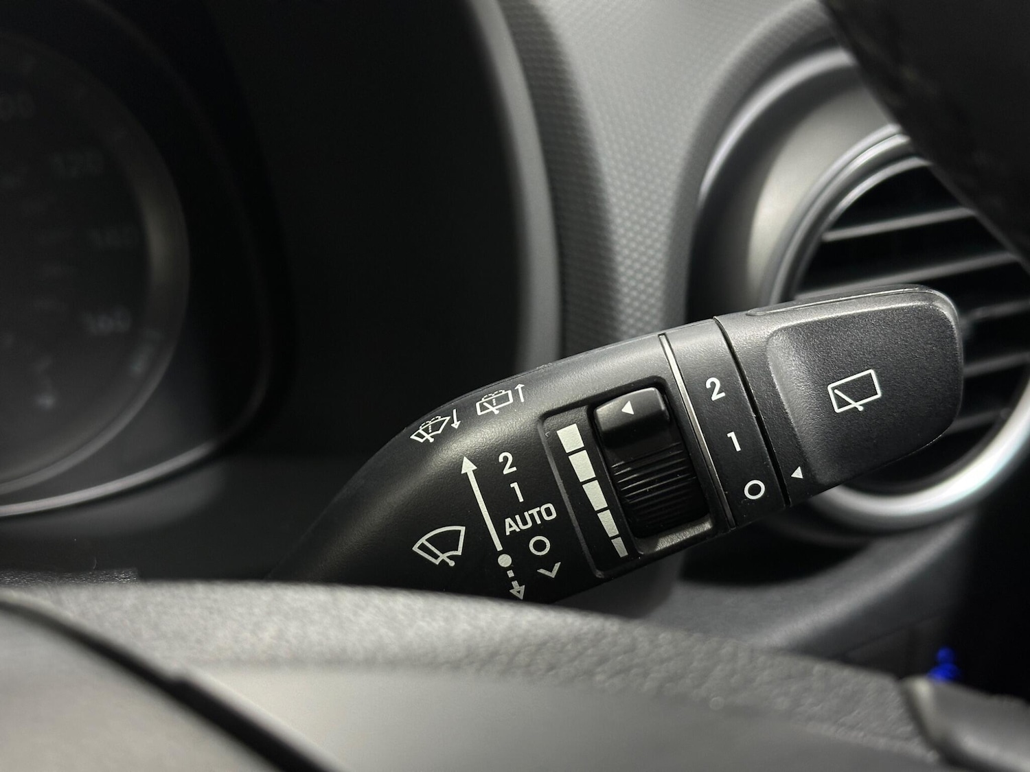 Used Hyundai KONA for sale - 77924820: Photo 16