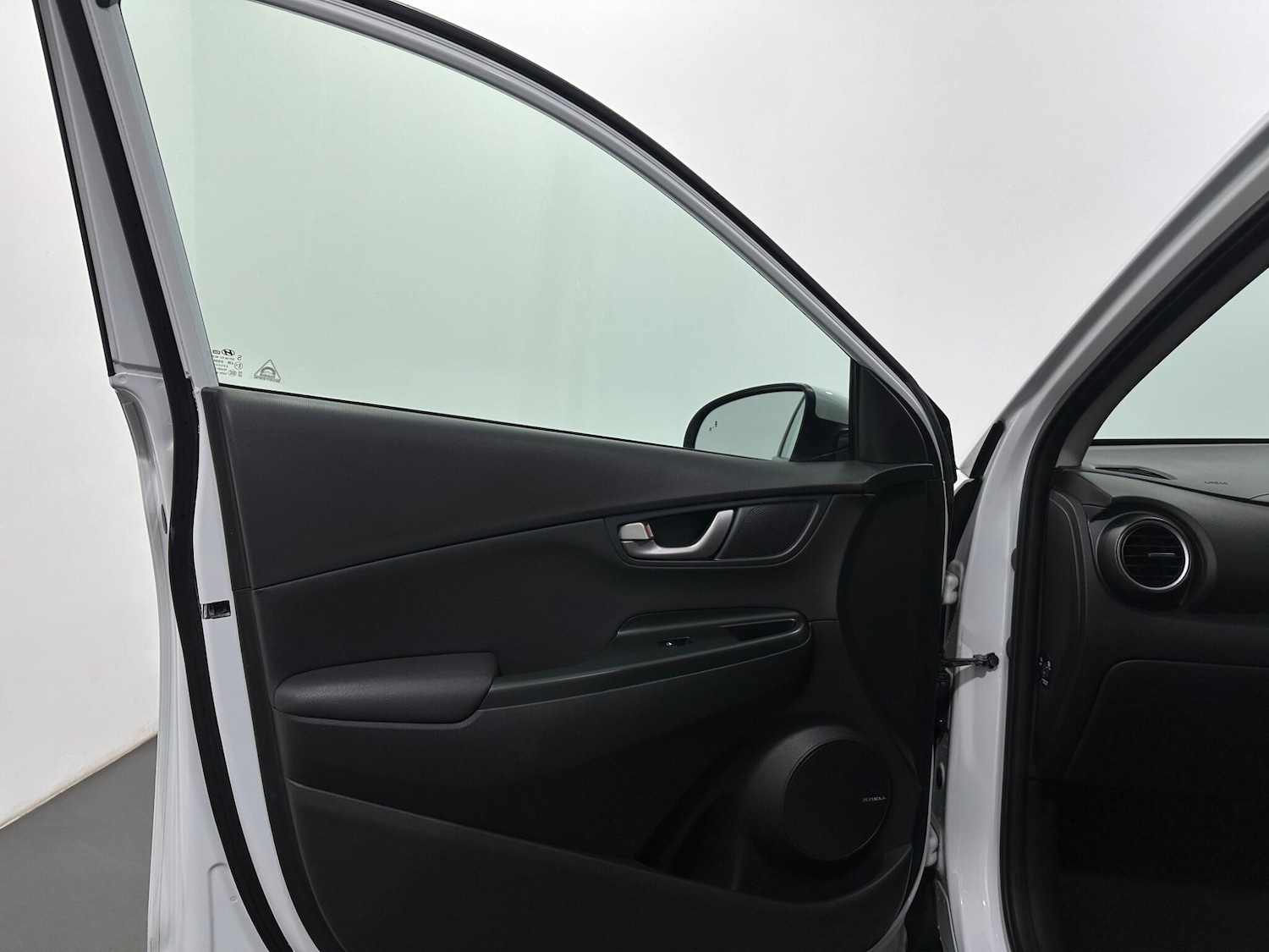 Used Hyundai KONA for sale - 77924820: Photo 36