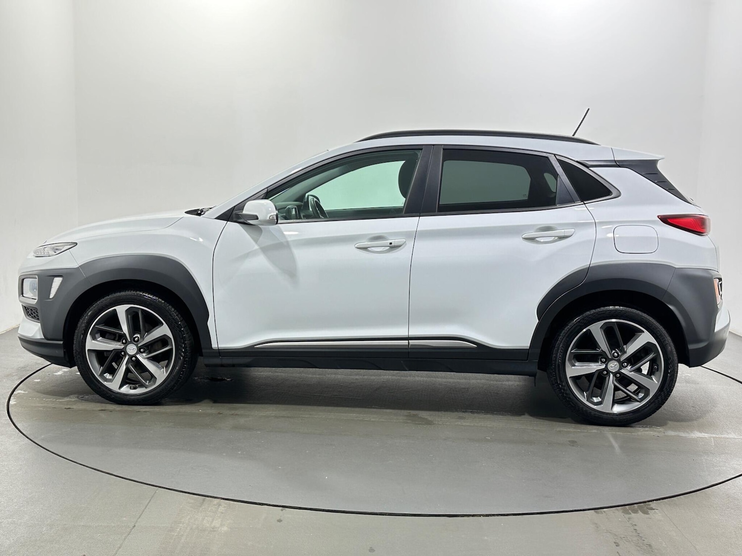 Used Hyundai KONA for sale - 77924820: Photo 5