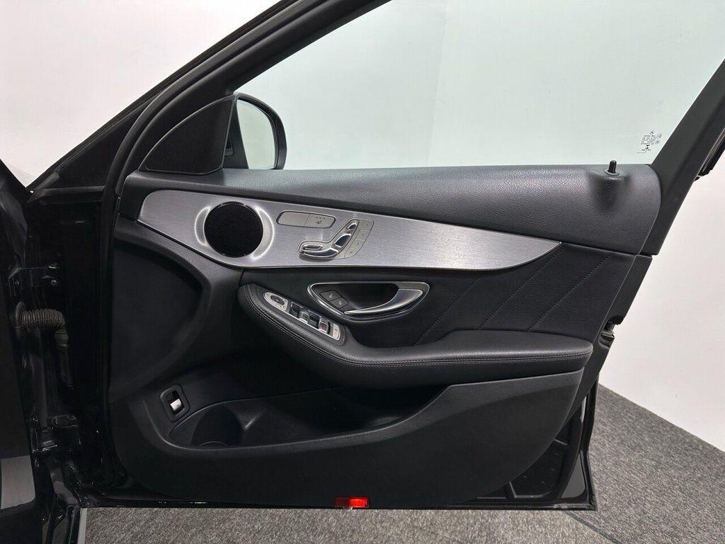 Used Mercedes-Benz C Class for sale - 77267636: Photo 35