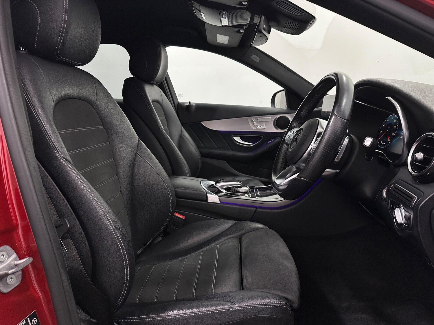 Used Mercedes-Benz C Class 2019 for sale - 77479344: Photo 32