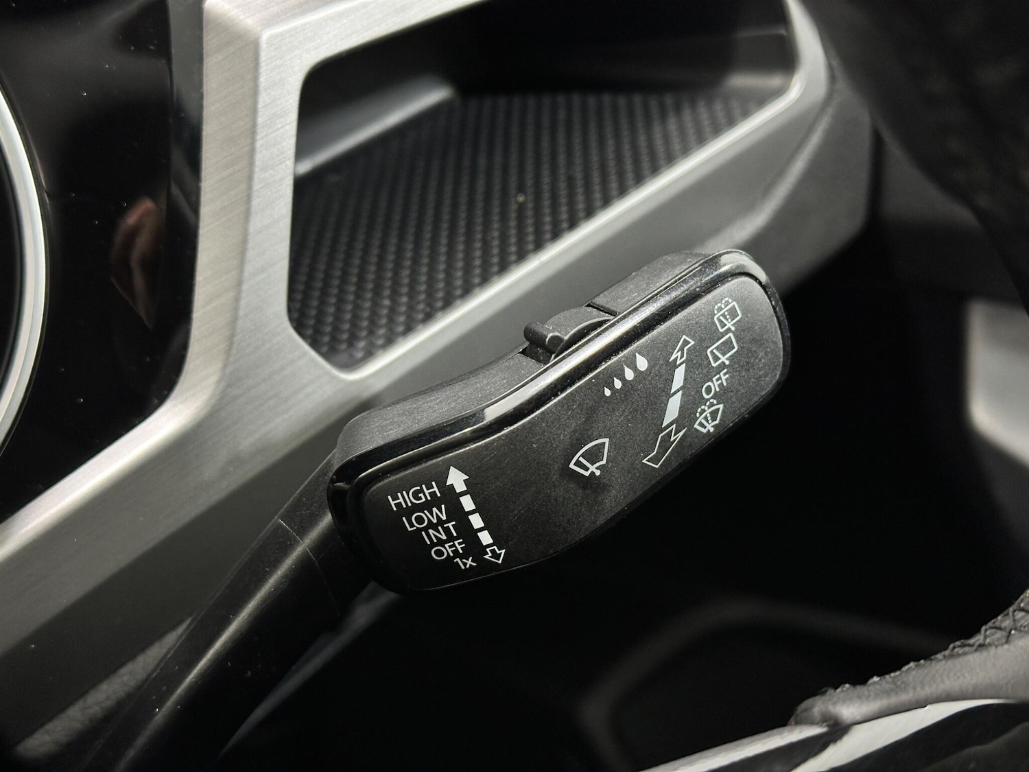 Used Volkswagen Touran 2019 for sale - 77705053: Photo 17