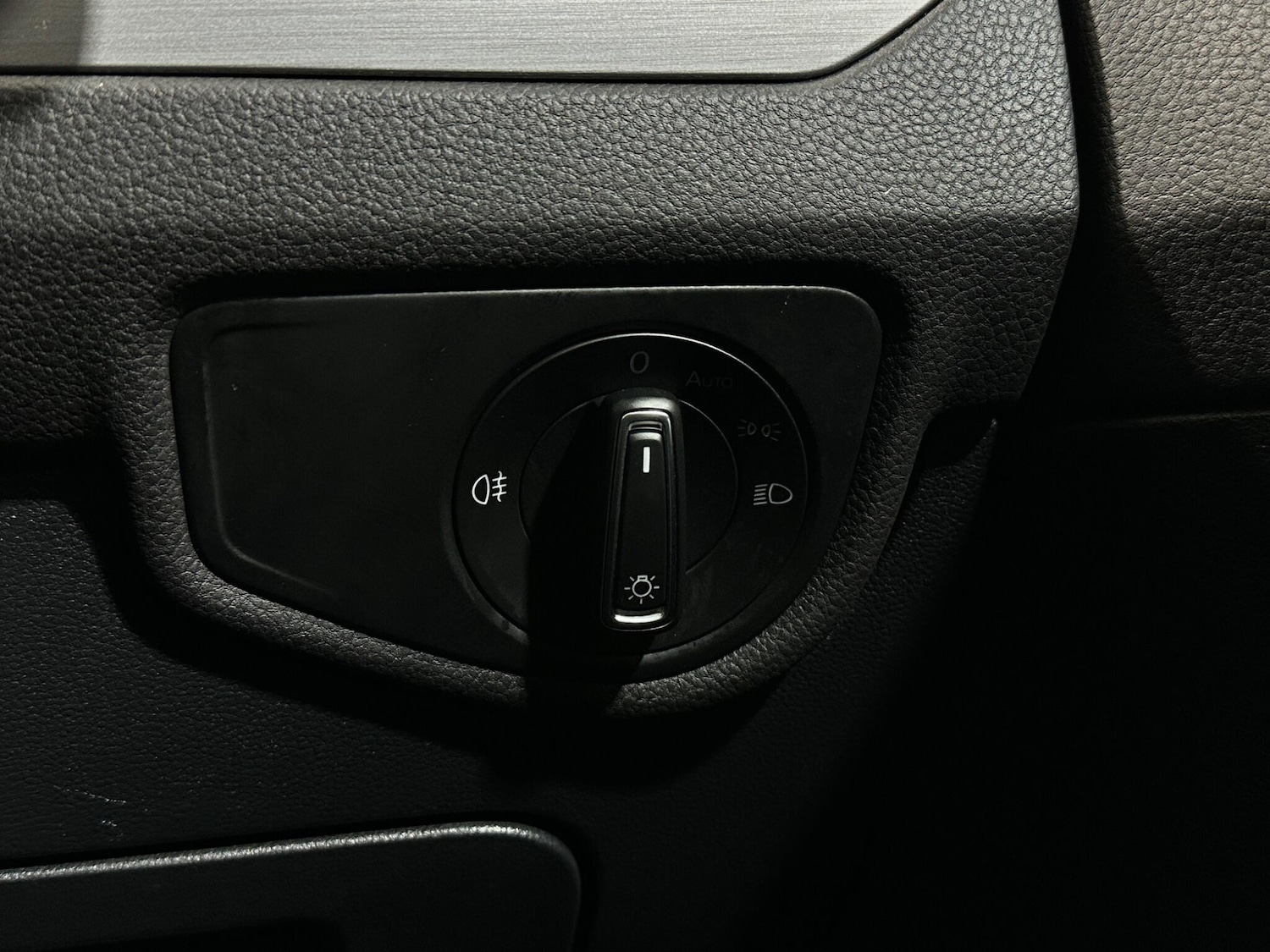 Used Volkswagen Touran 2019 for sale - 77705053: Photo 18