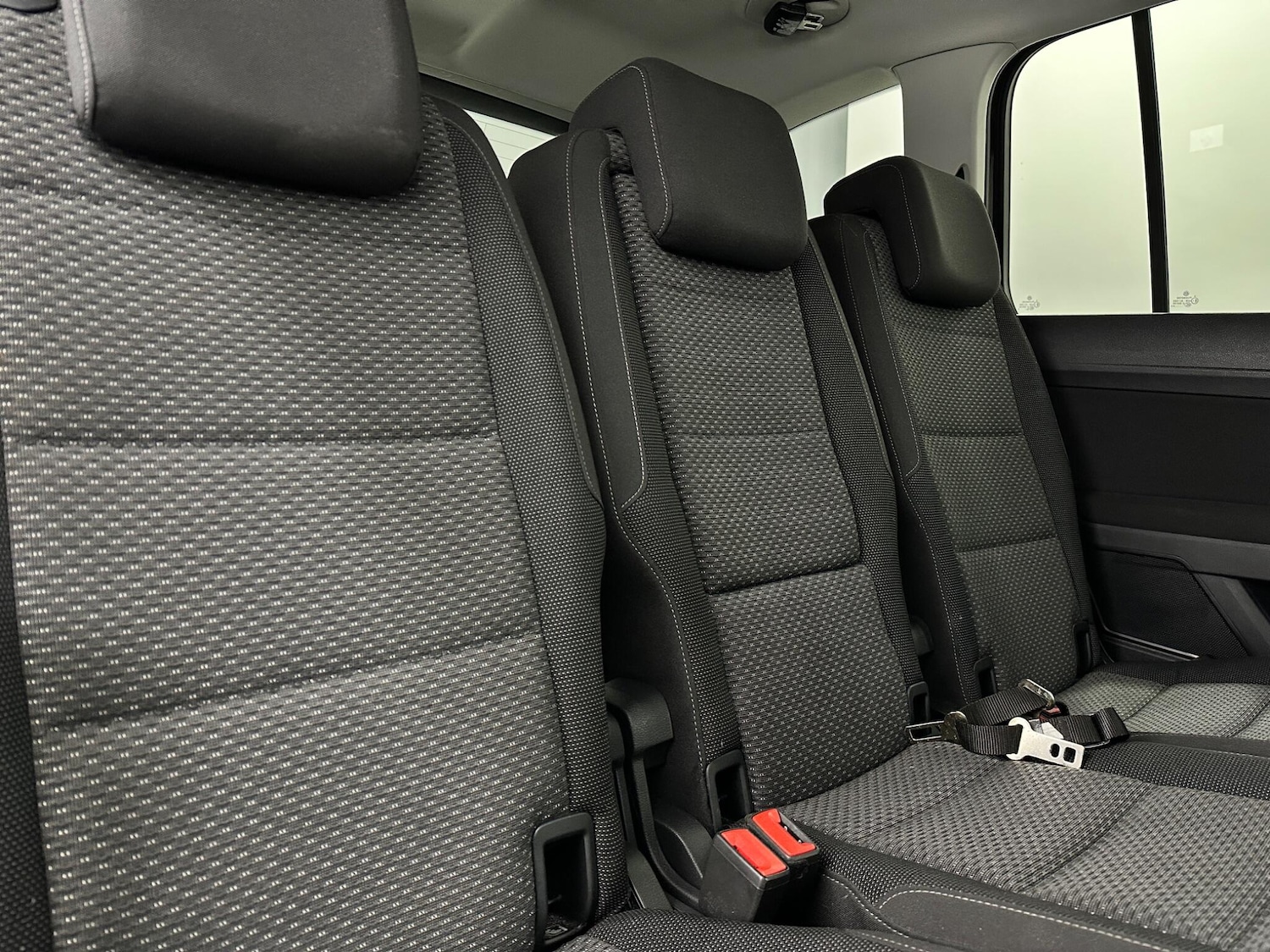 Used Volkswagen Touran 2019 for sale - 77705053: Photo 40