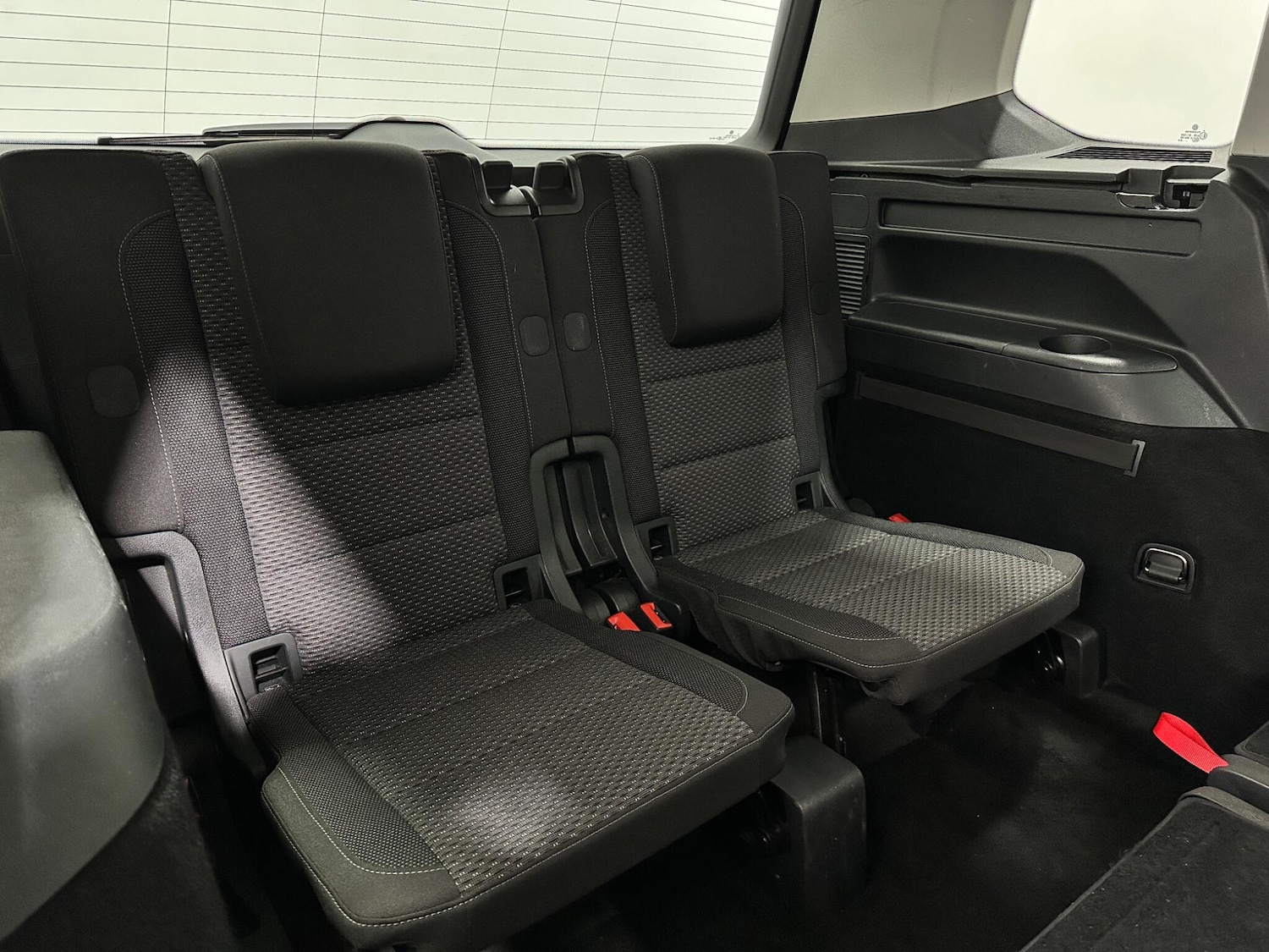 Used Volkswagen Touran 2019 for sale - 77705053: Photo 42