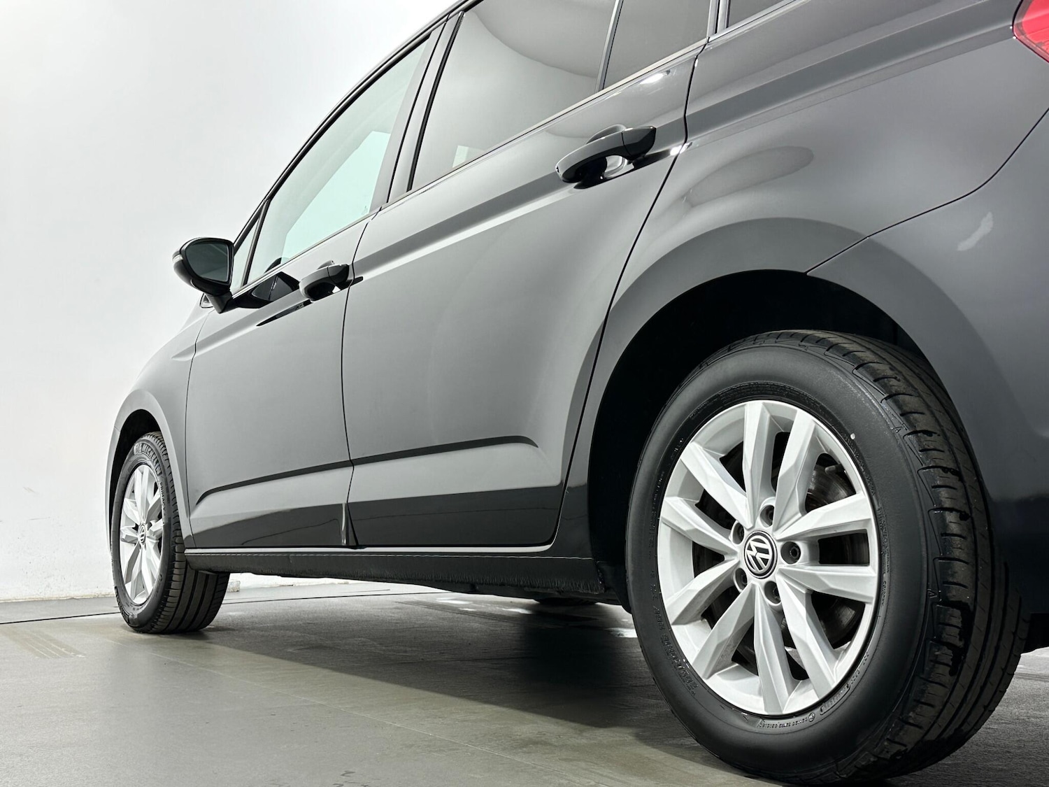 Used Volkswagen Touran 2019 for sale - 77705053: Photo 49