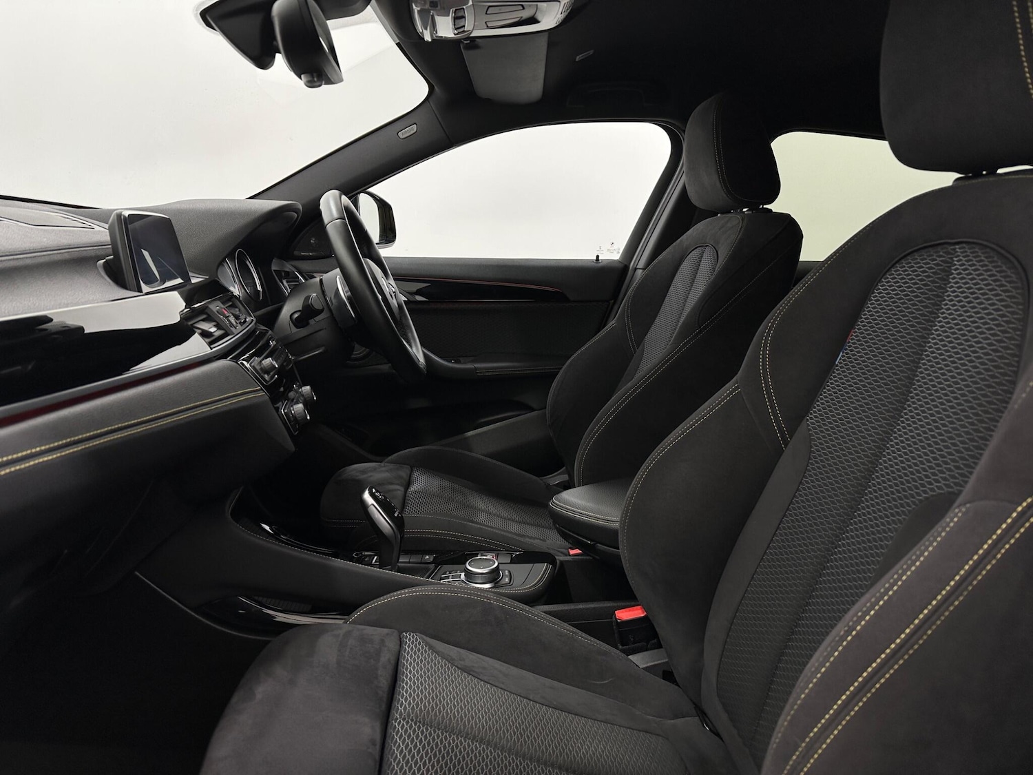 Used BMW X2 2018 for sale - 77537818: Photo 37