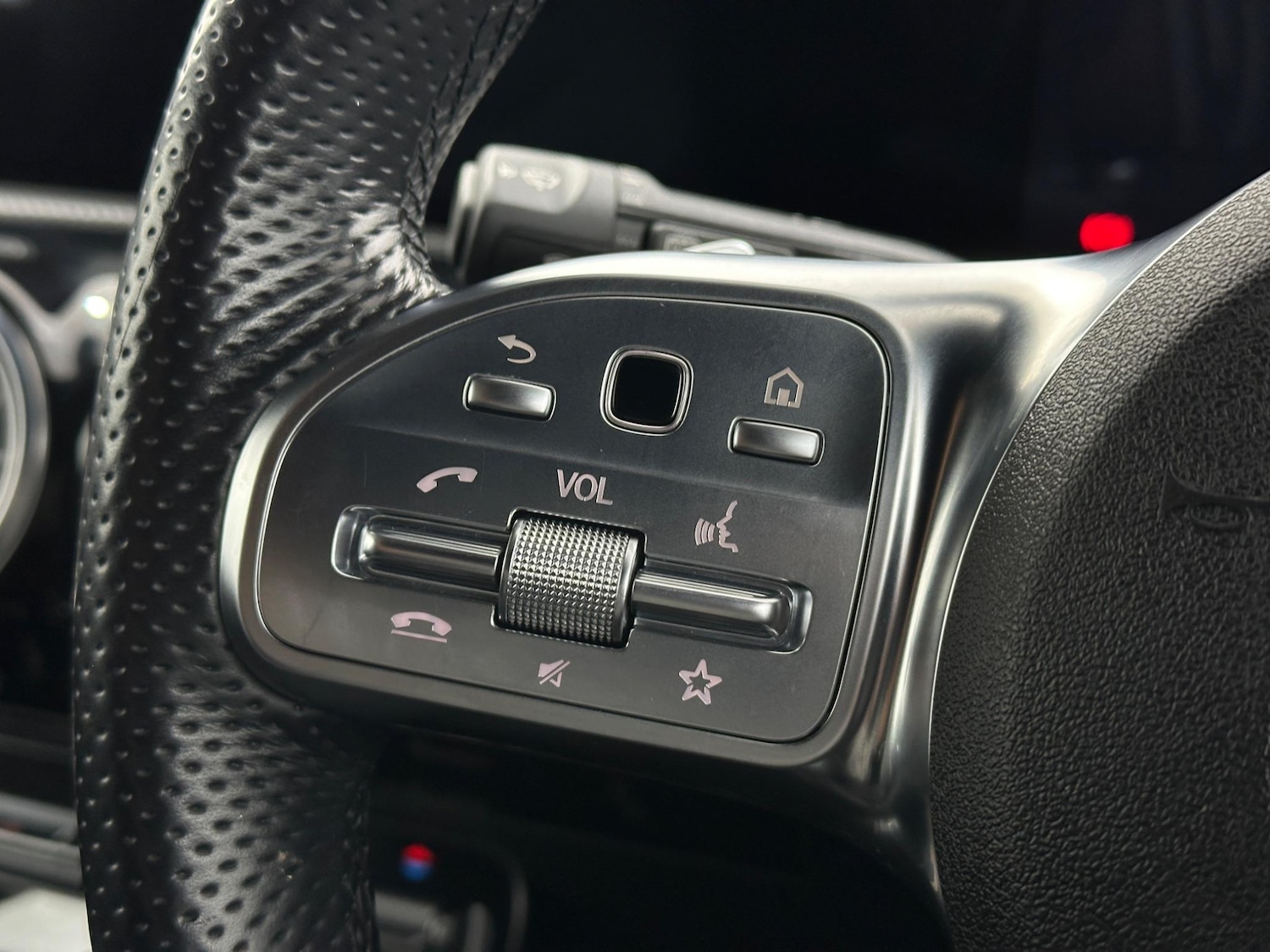 Used Mercedes-Benz CLA 2021 for sale - 76878855: Photo 14