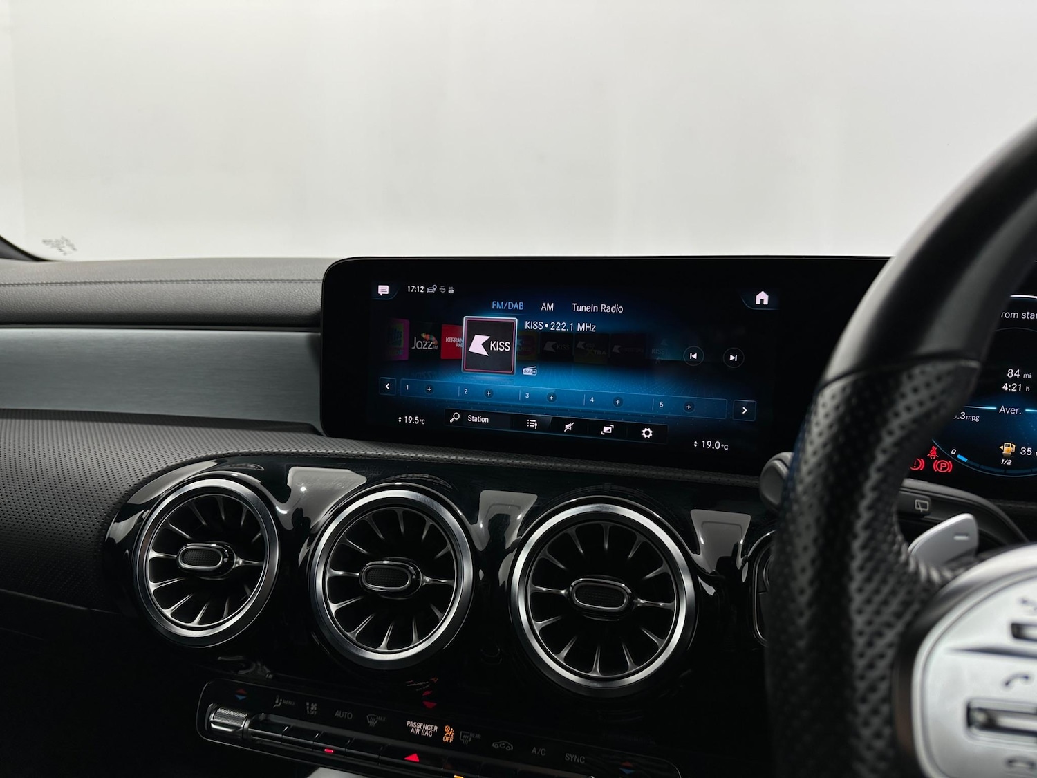 Used Mercedes-Benz CLA 2021 for sale - 76878855: Photo 24