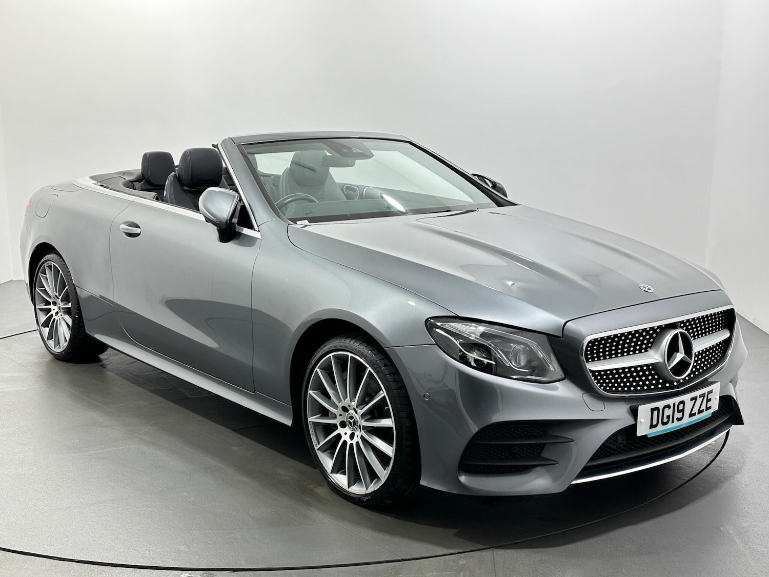 Used Mercedes-Benz E Class 2019 for sale - 76878678: Photo 1