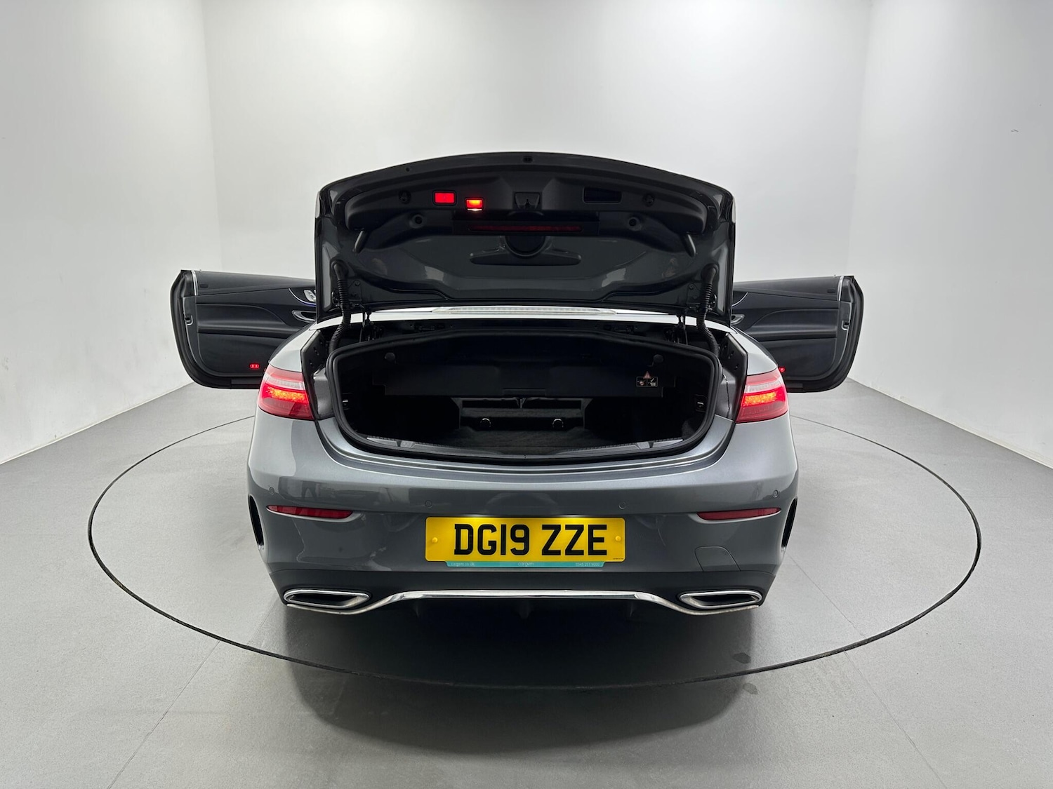 Used Mercedes-Benz E Class 2019 for sale - 76878678: Photo 41