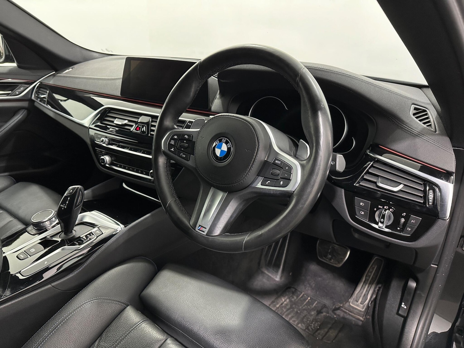 Used BMW 5 Series 2019 for sale - 78034975: Photo 11