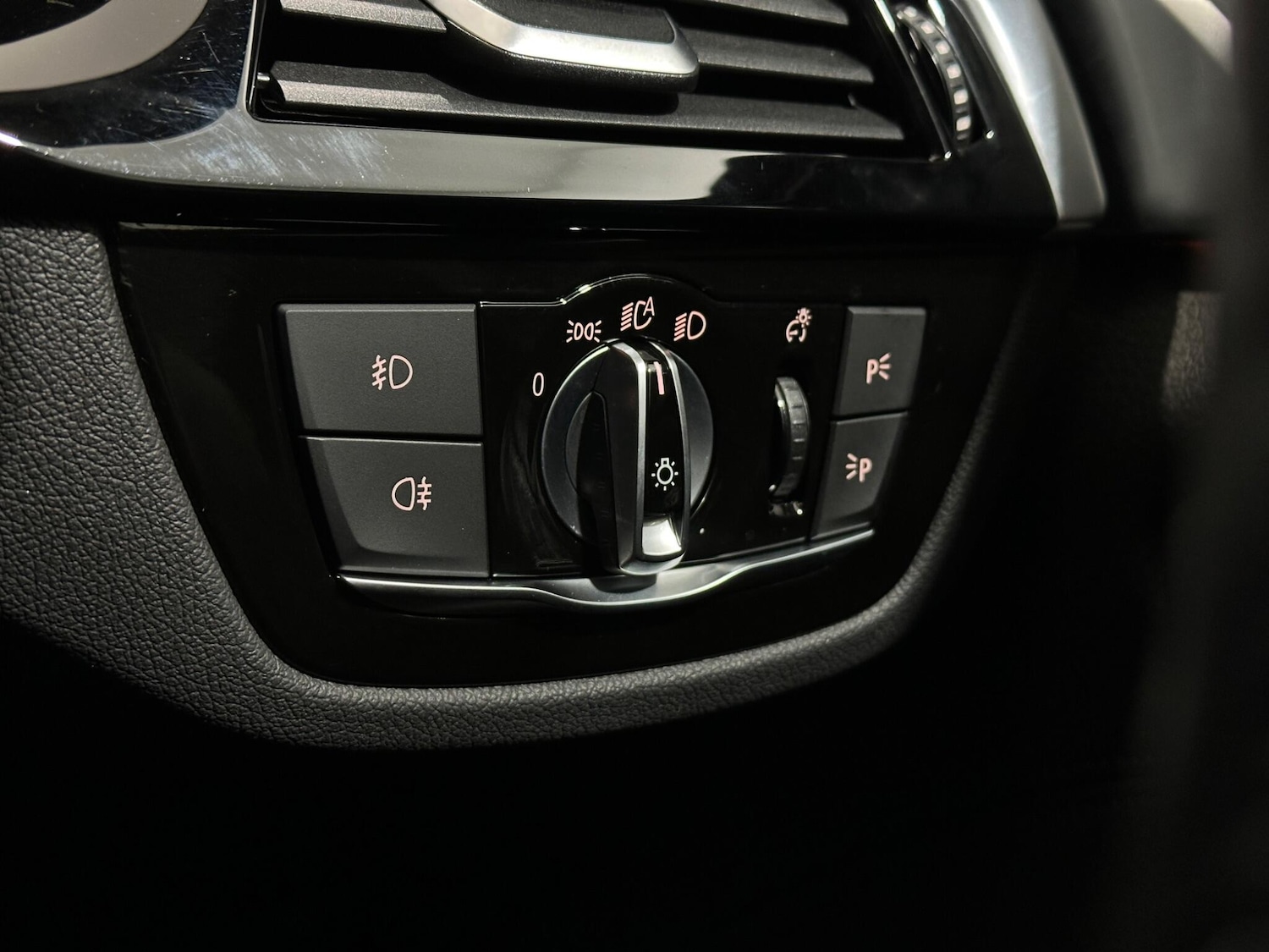 Used BMW 5 Series 2019 for sale - 78034975: Photo 18