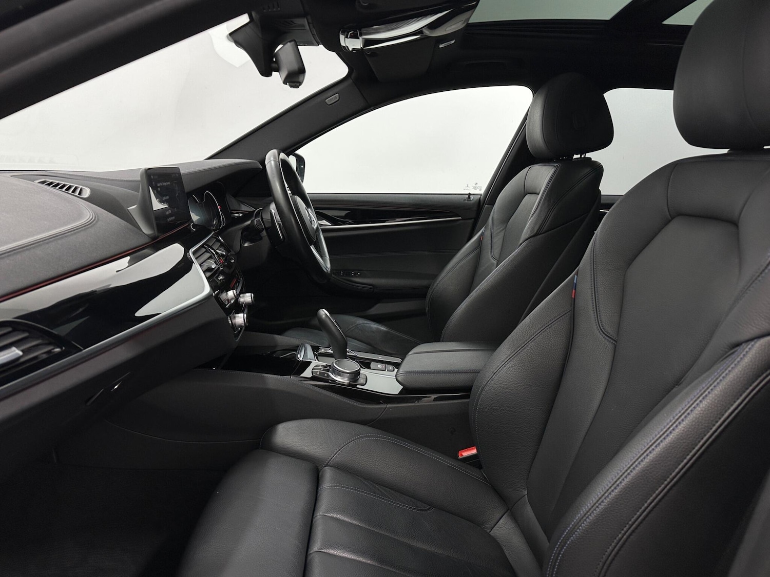 Used BMW 5 Series 2019 for sale - 78034975: Photo 36