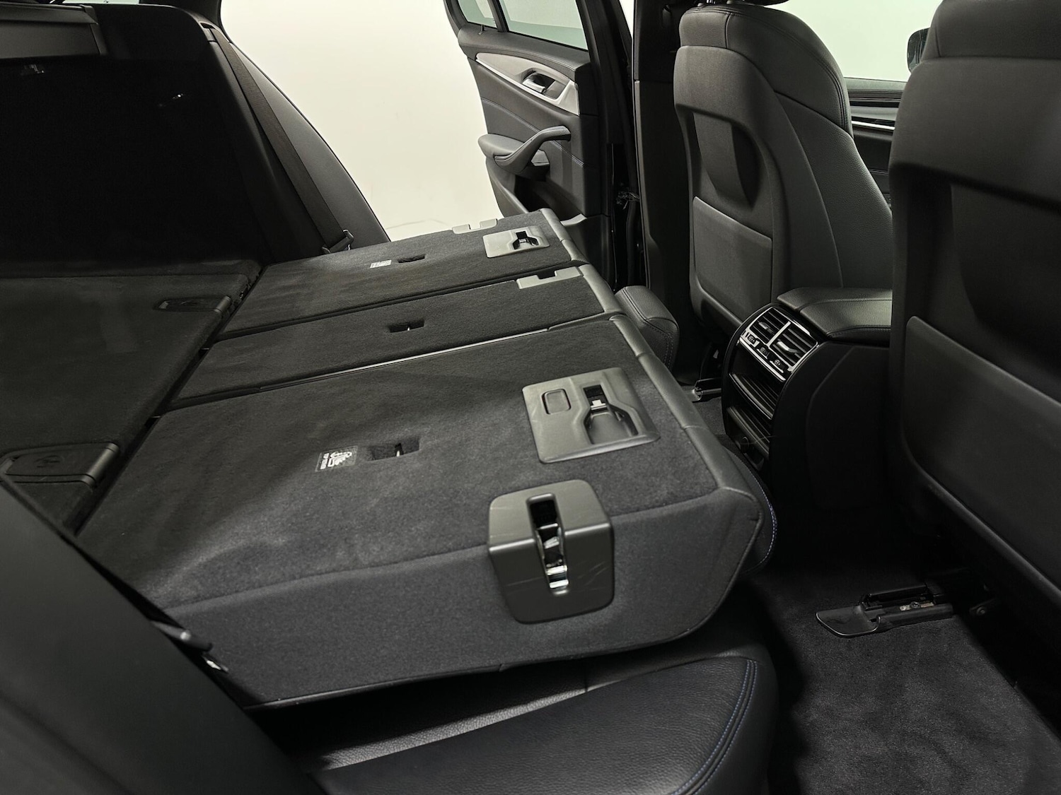 Used BMW 5 Series 2019 for sale - 78034975: Photo 47