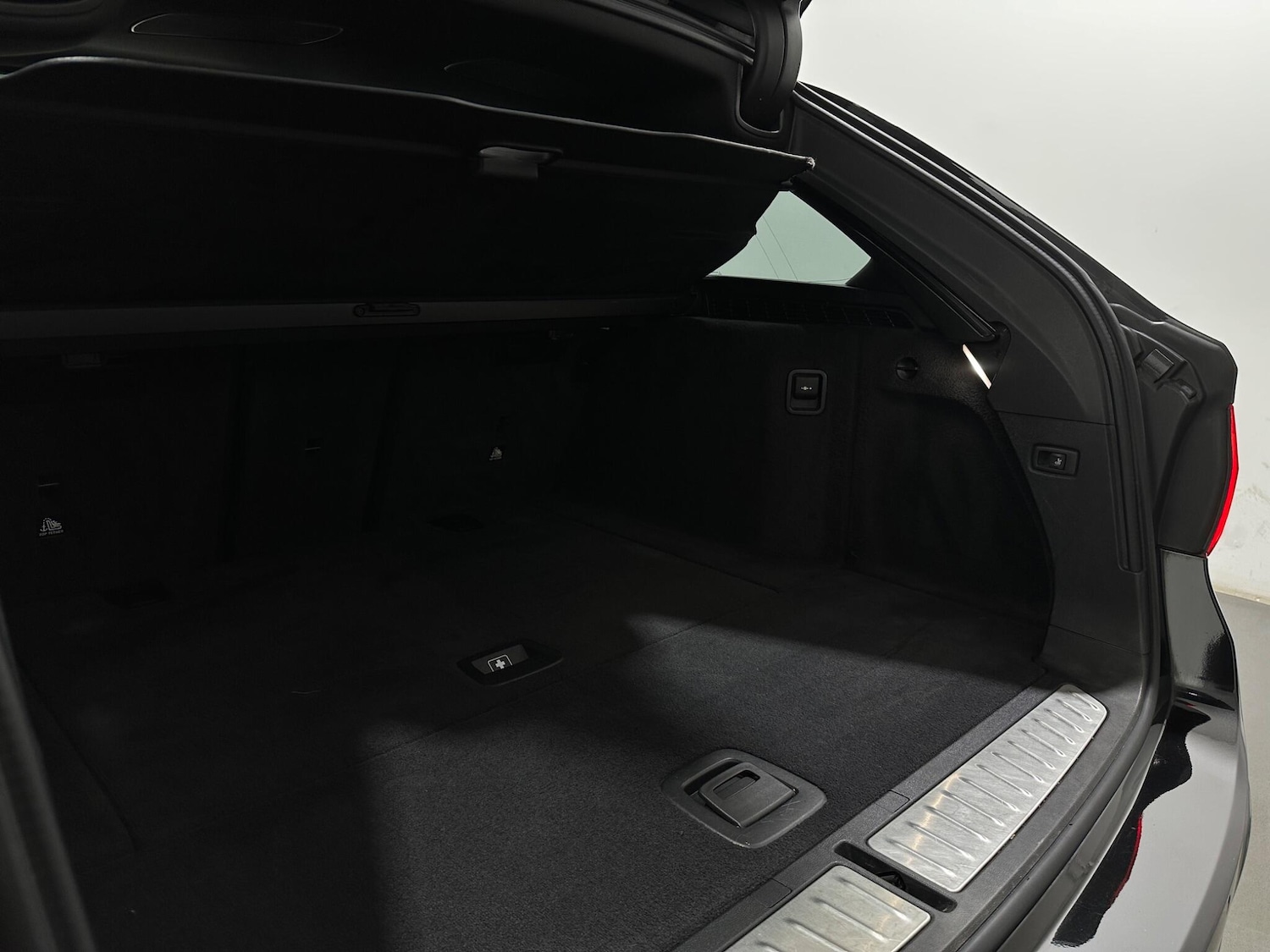 Used BMW 5 Series 2019 for sale - 78034975: Photo 48