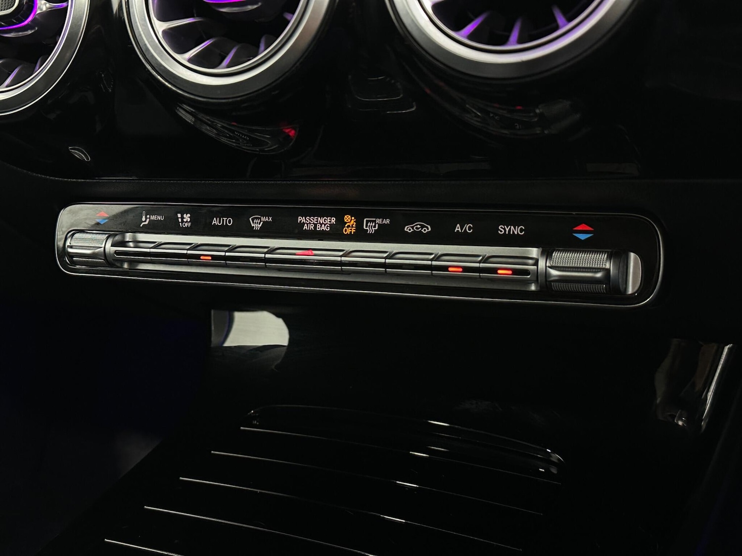 Used Mercedes-Benz A-Class for sale - 76886628: Photo 21