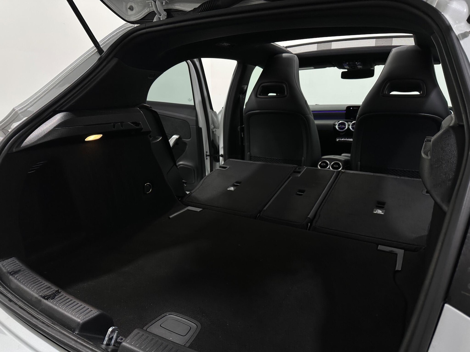 Used Mercedes-Benz A-Class for sale - 76886628: Photo 44