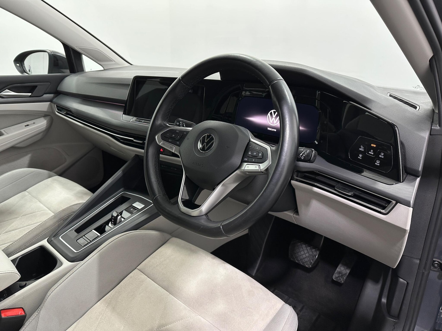 Used Volkswagen Golf 2021 for sale - 77468251: Photo 10