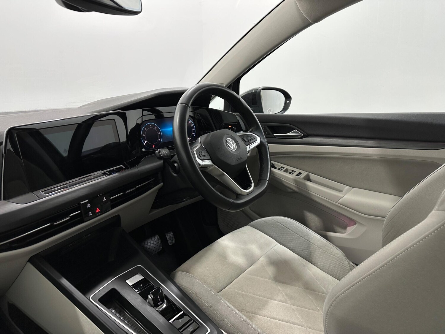 Used Volkswagen Golf 2021 for sale - 77468251: Photo 30