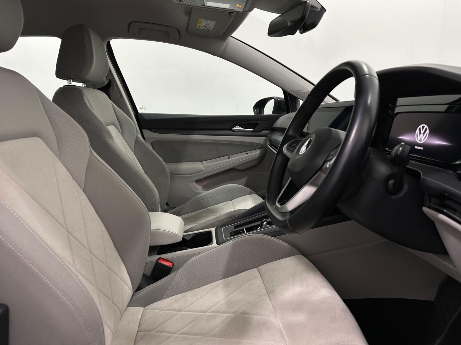 Used Volkswagen Golf 2021 for sale - 77468251: Photo 31