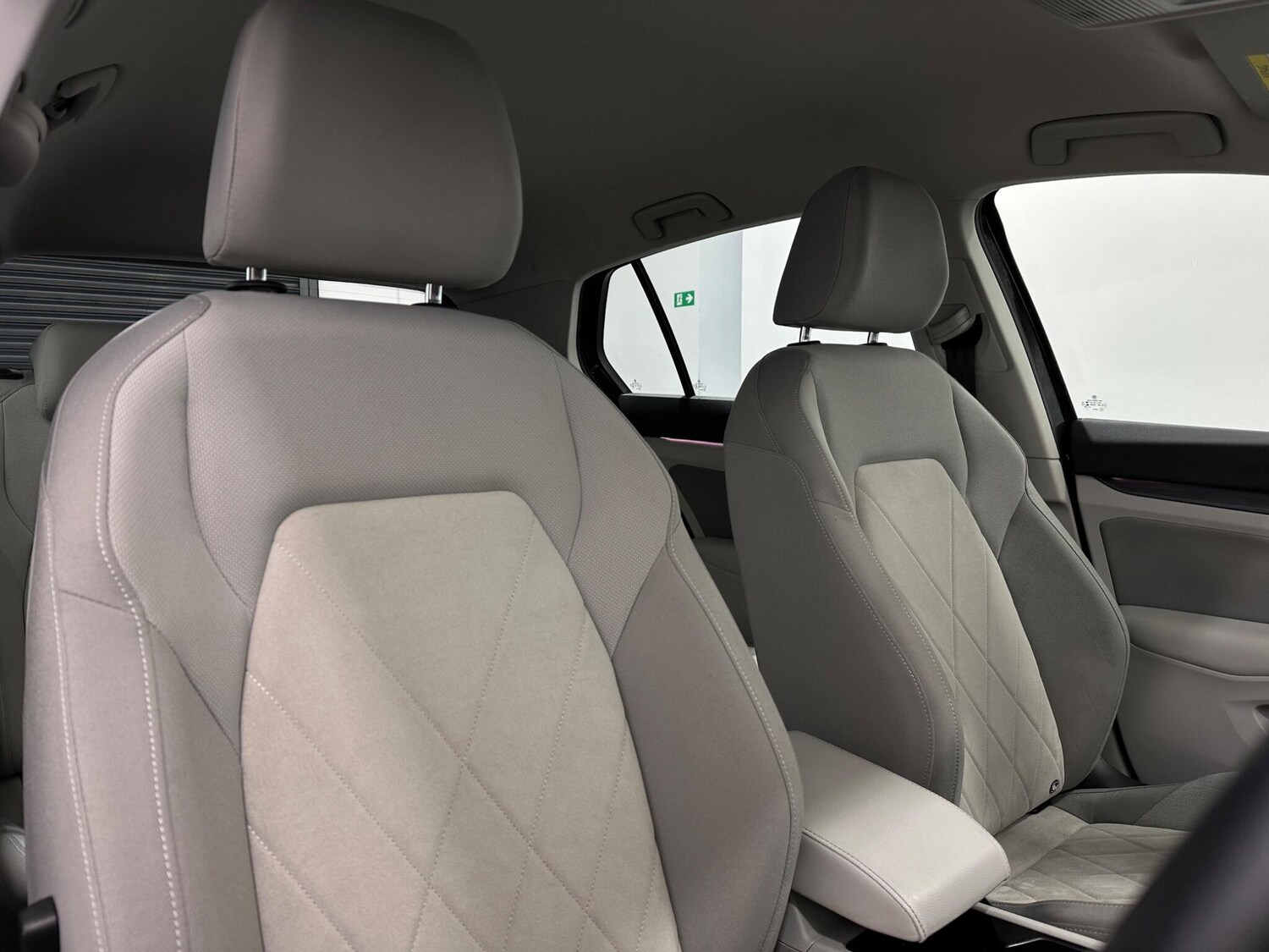 Used Volkswagen Golf 2021 for sale - 77468251: Photo 32