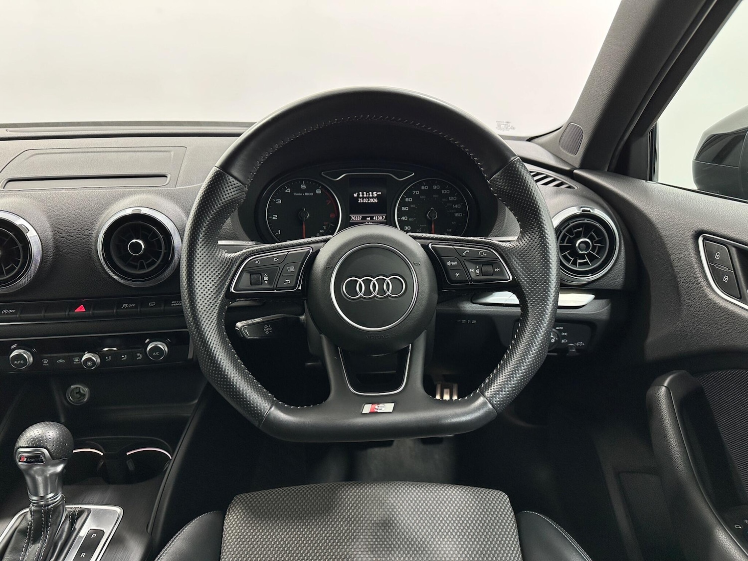 Used Audi A3 2018 for sale - 77670304: Photo 13