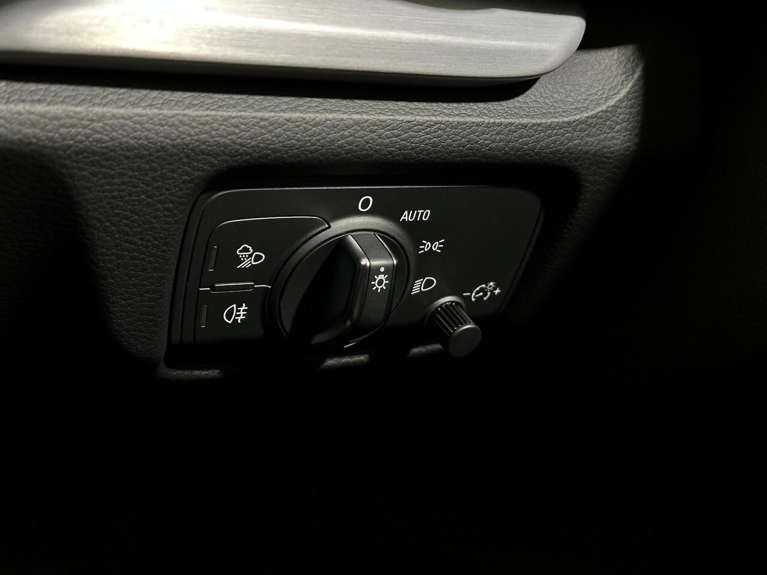 Used Audi A3 2018 for sale - 77670304: Photo 18