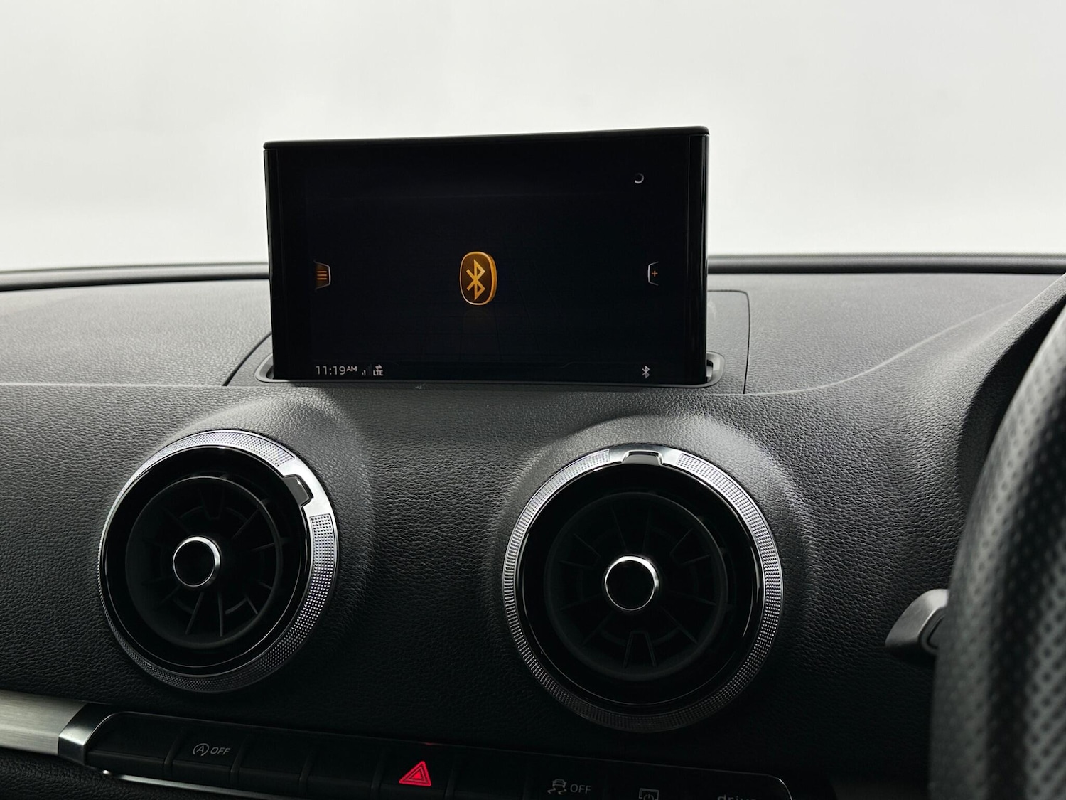 Used Audi A3 2018 for sale - 77670304: Photo 25