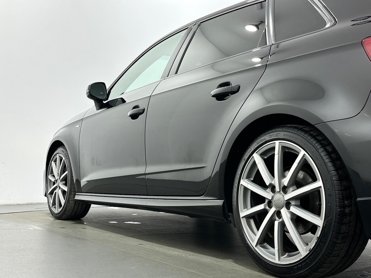 Used Audi A3 2018 for sale - 77670304: Photo 48