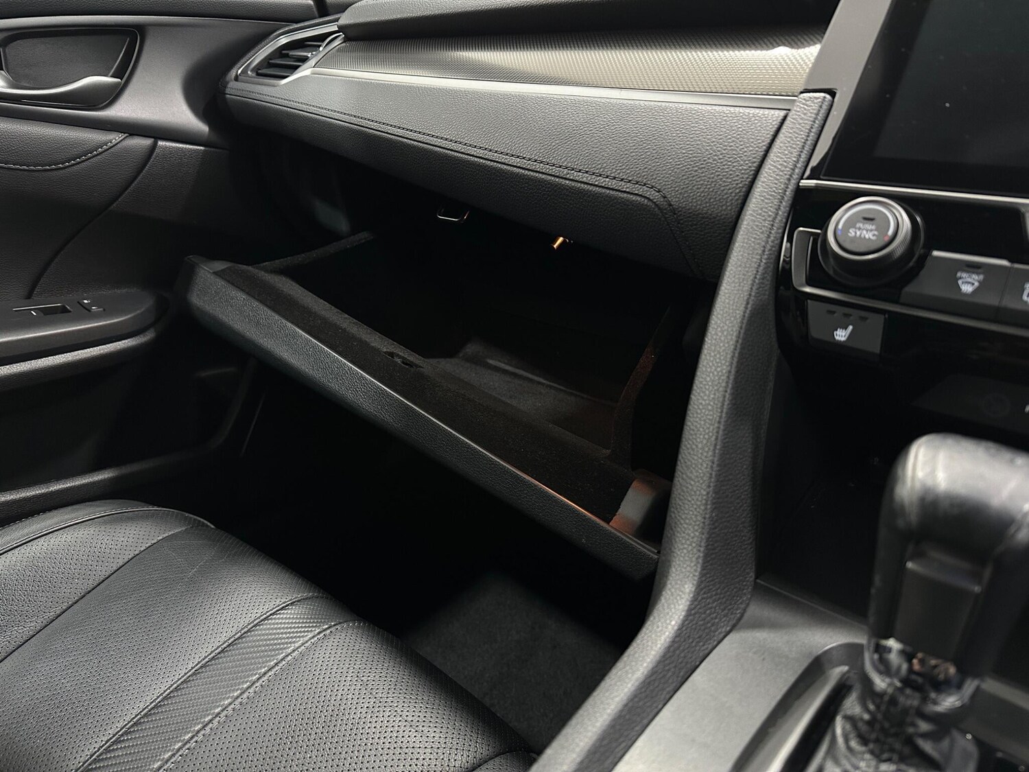 Used Honda Civic for sale - 78214967: Photo 27