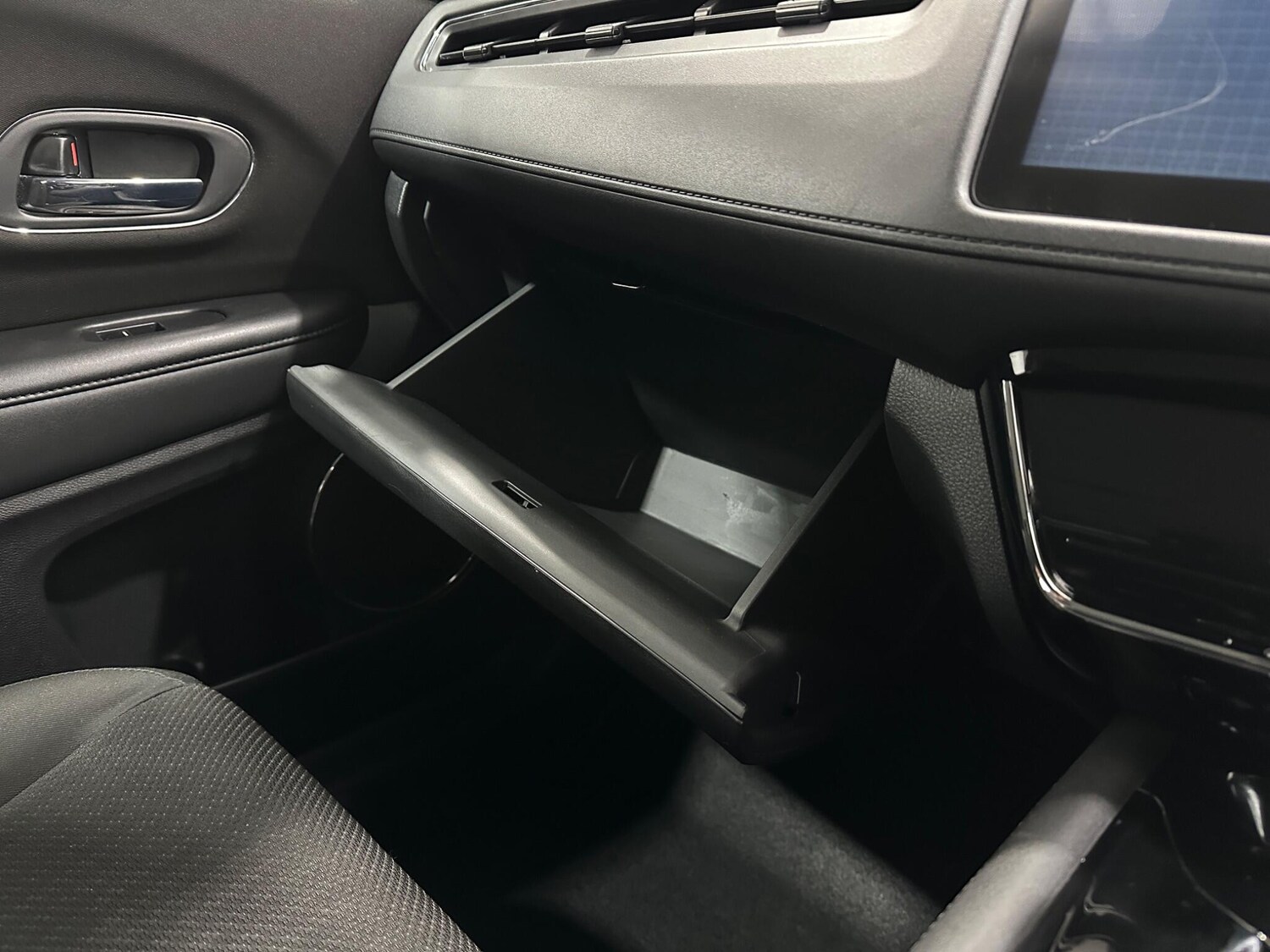 Used Honda HR-V 2017 for sale - 78058297: Photo 26