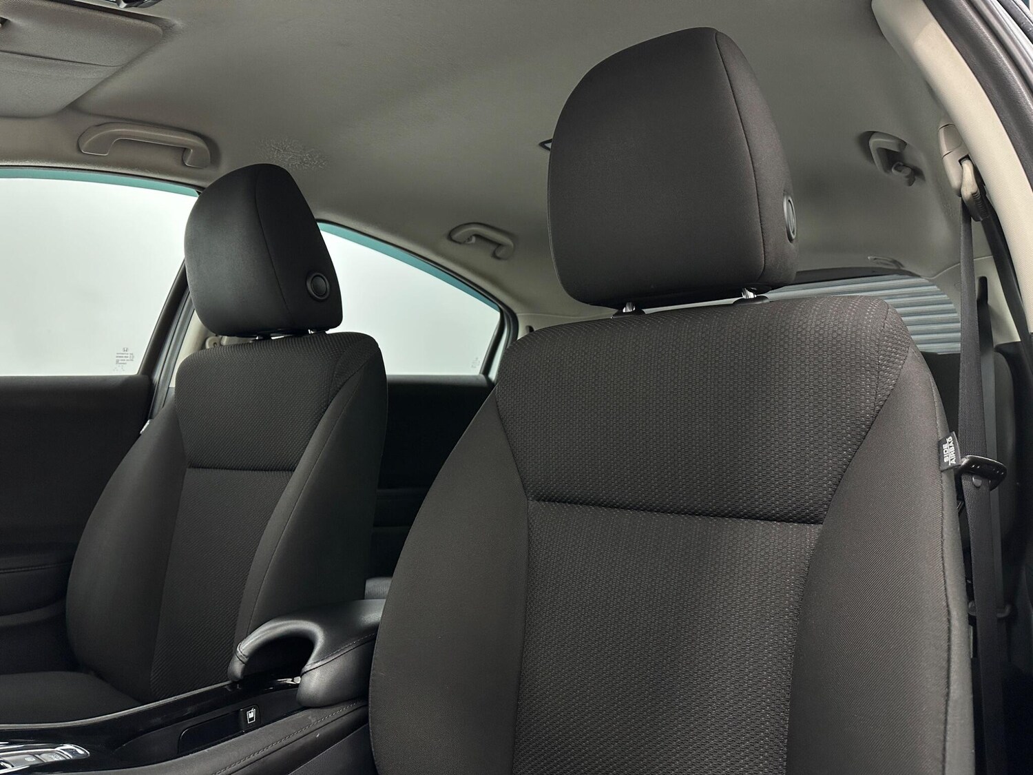 Used Honda HR-V 2017 for sale - 78058297: Photo 34