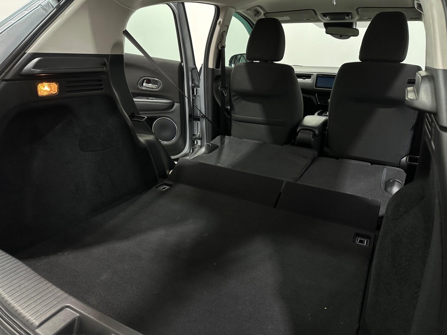 Used Honda HR-V 2017 for sale - 78058297: Photo 43