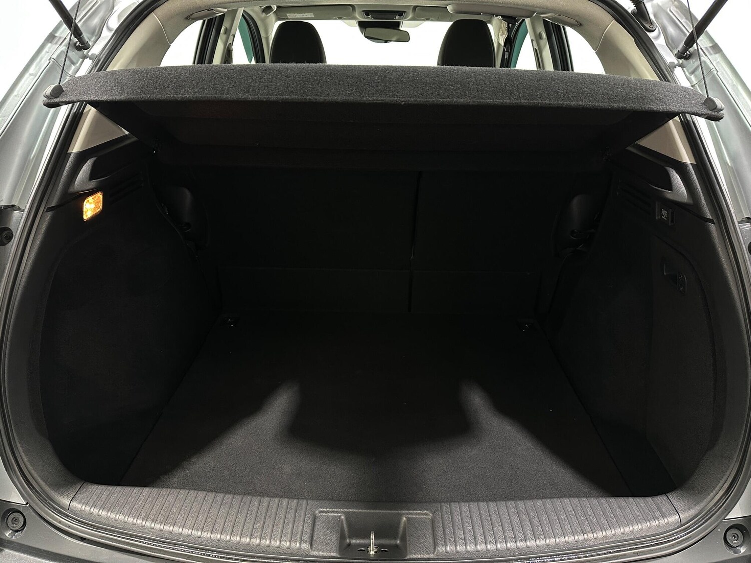 Used Honda HR-V 2017 for sale - 78058297: Photo 45