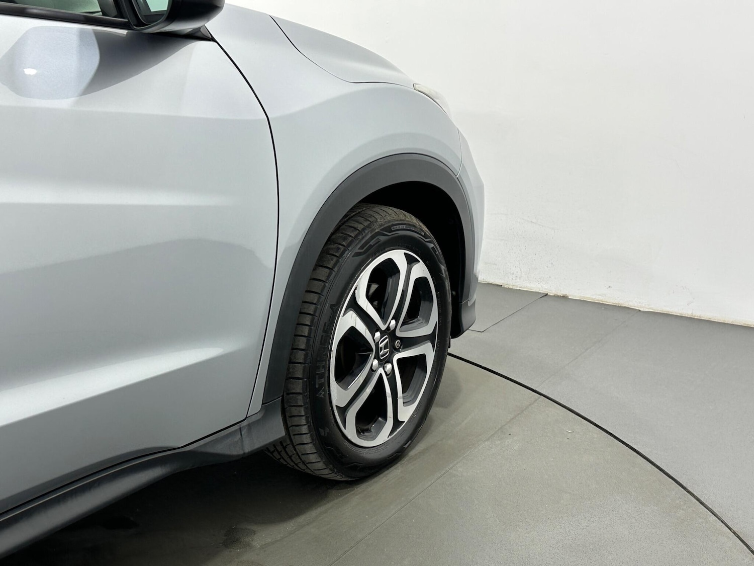 Used Honda HR-V 2017 for sale - 78058297: Photo 48