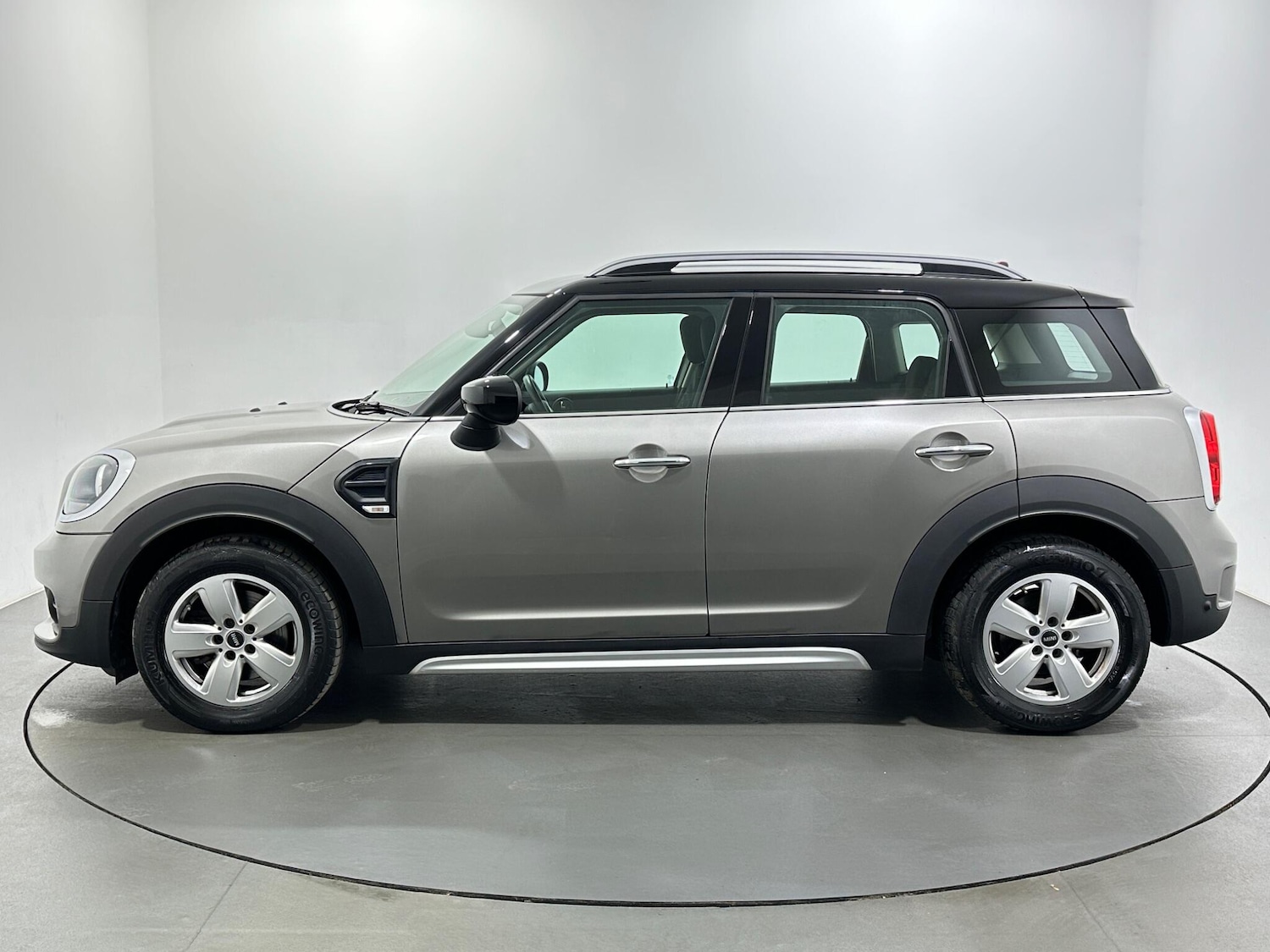 Used MINI Countryman 2020 for sale - 77054092: Photo 5