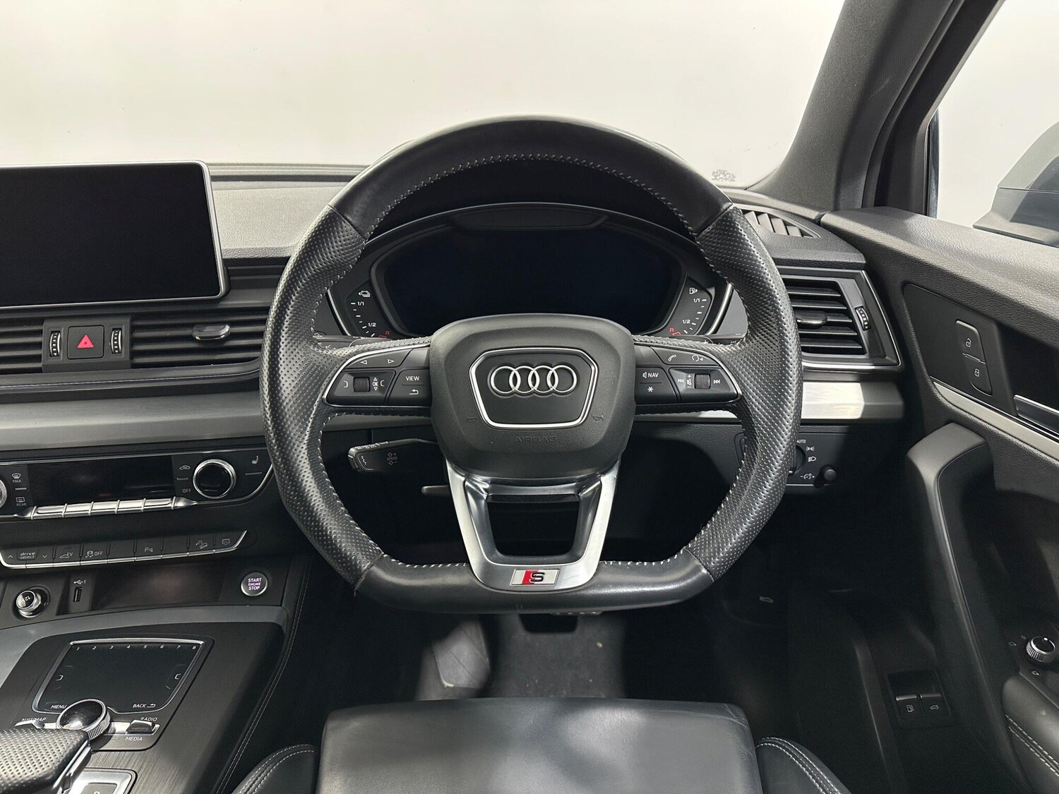 Used Audi Q5 2019 for sale - 78058892: Photo 13