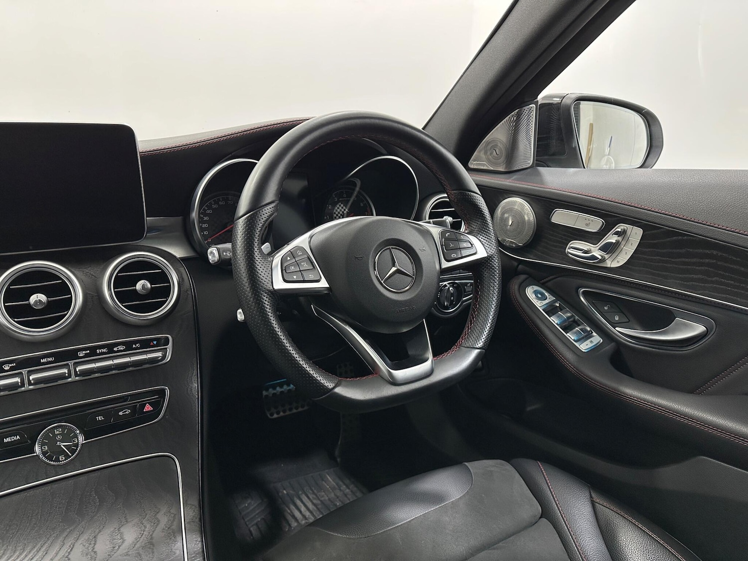 Used Mercedes-Benz C Class 2017 for sale - 78170072: Photo 11
