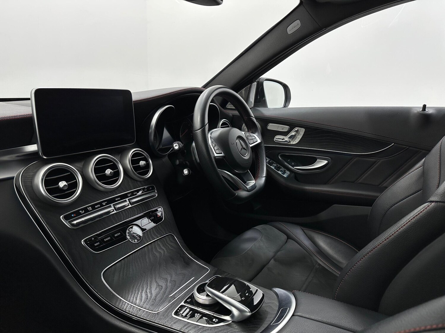 Used Mercedes-Benz C Class 2017 for sale - 78170072: Photo 33