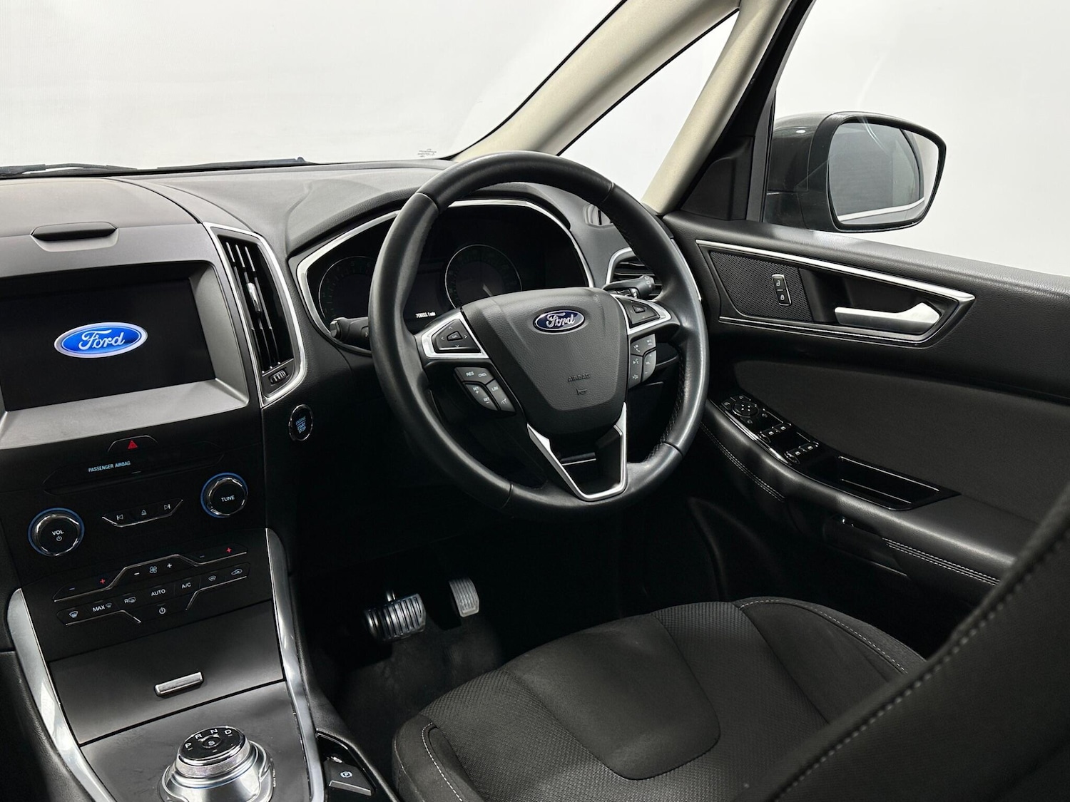 Used Ford S-Max for sale - 77695329: Photo 12