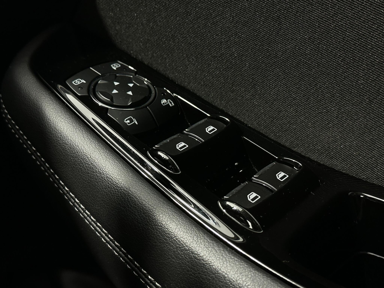 Used Ford S-Max for sale - 77695329: Photo 18